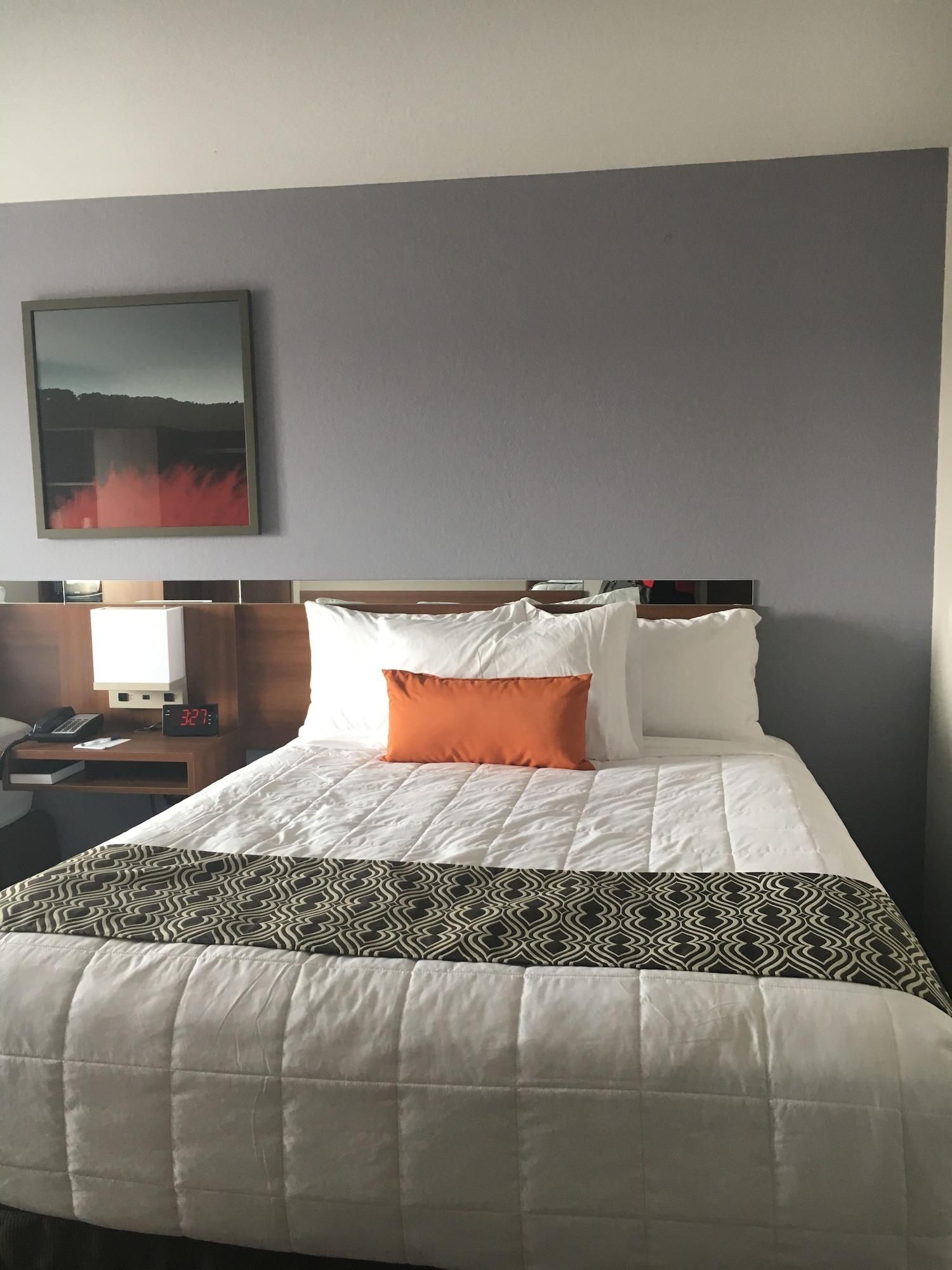 Microtel Inn & Suites By Wyndham Niagara Falls Exterior foto