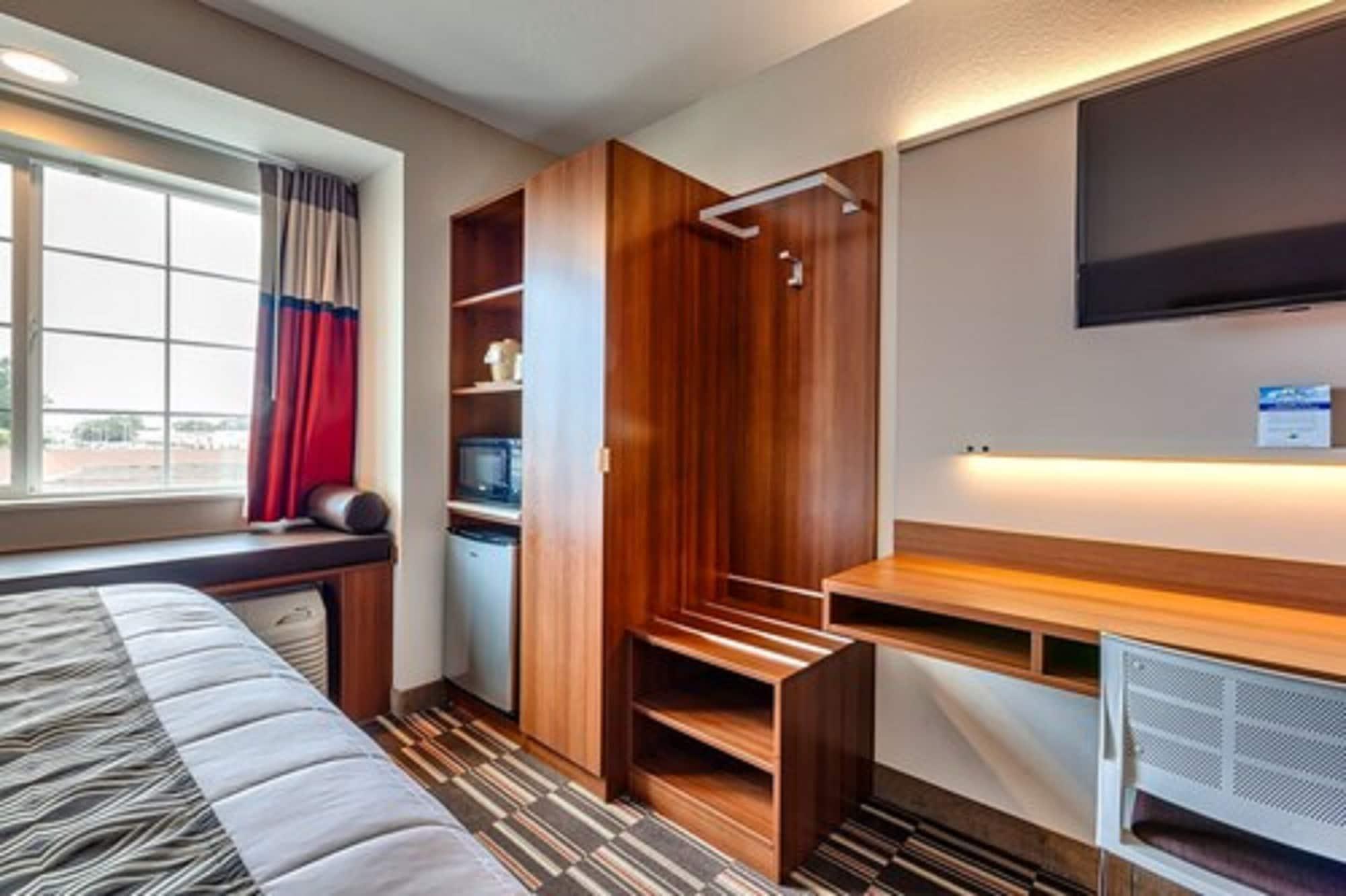 Microtel Inn & Suites By Wyndham Niagara Falls Exterior foto