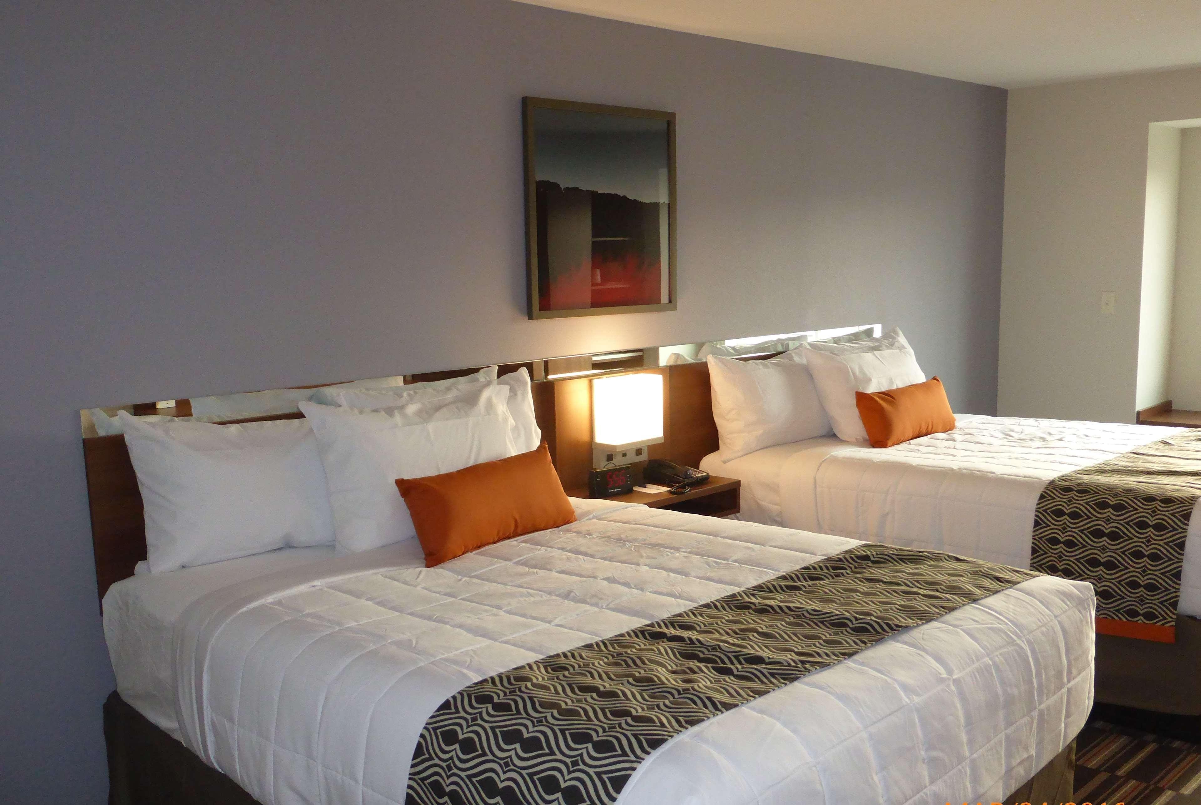 Microtel Inn & Suites By Wyndham Niagara Falls Exterior foto