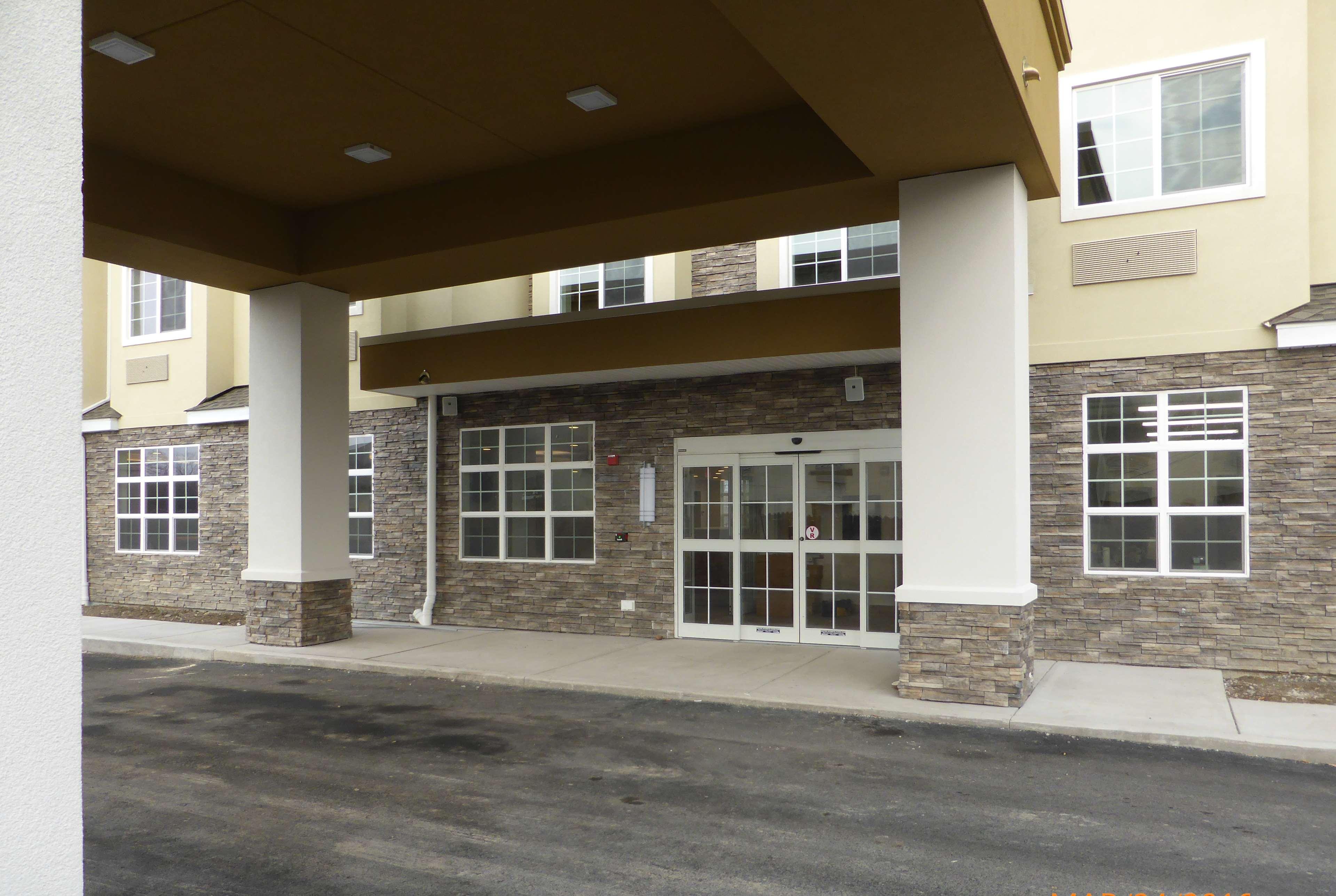 Microtel Inn & Suites By Wyndham Niagara Falls Exterior foto