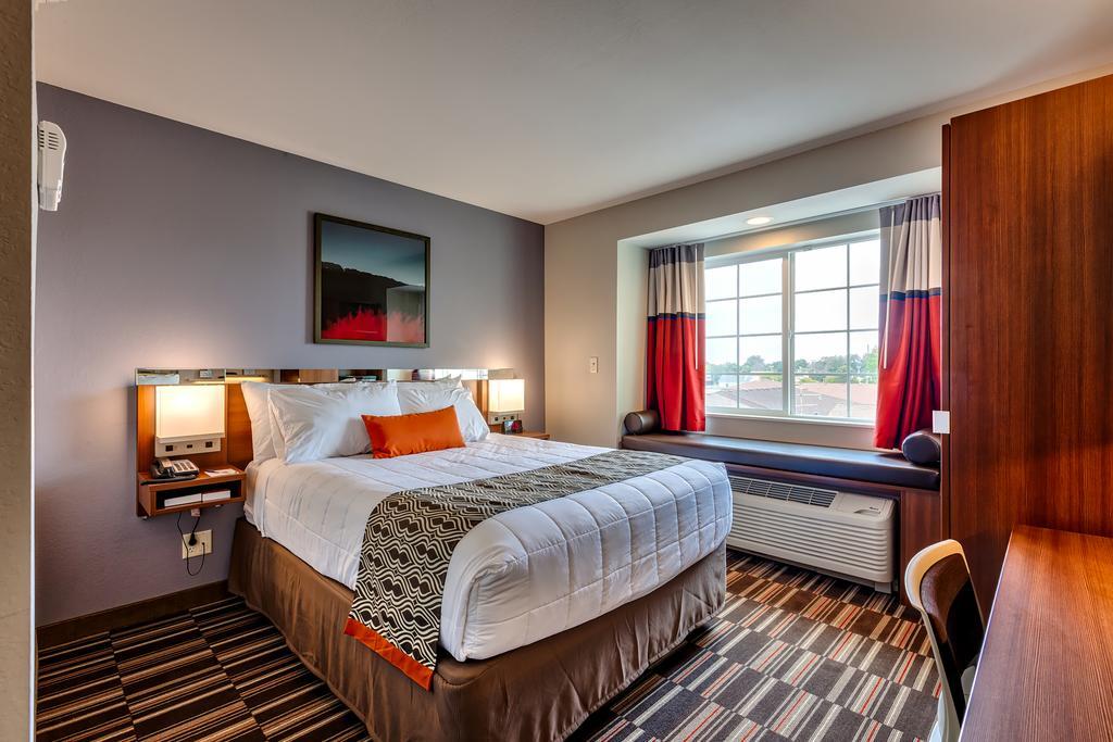 Microtel Inn & Suites By Wyndham Niagara Falls Exterior foto